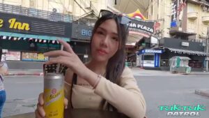 ฝรั่งควยยักษ์ซอยหีสาวไทยตูดอวบแบบไม่ยั้ง เย็ดสดแตกคาหีทะลัก