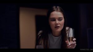 เอเลี่ยนปรสิตซอยหีดุ สาวไทยหุ่นโคตรดี เรลิลแบล็ค กับ โซนย่า เบลซ เลียหีดูดนมเงี่ยนจัด
