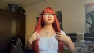 สาวผมแดงนมโชว์นั่งครางติ้วหีคาชุด น้ำเงี่ยนพุ่งทะลัก หีฉ่ำเสียวกระตุกไม่หยุด